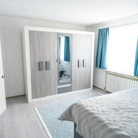 Apartment 11